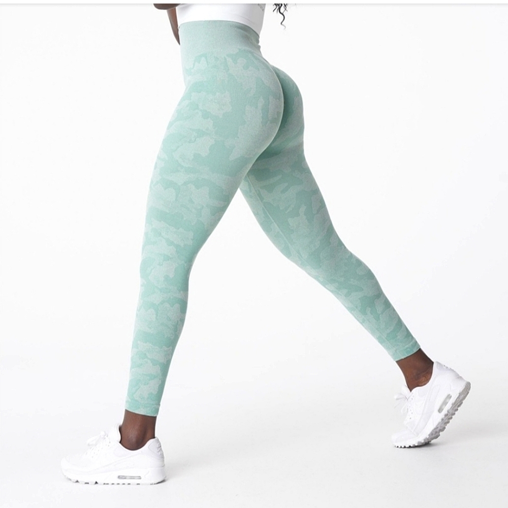 Gymshark Adapt Seamless Green Camo Leggings, Sz. S*